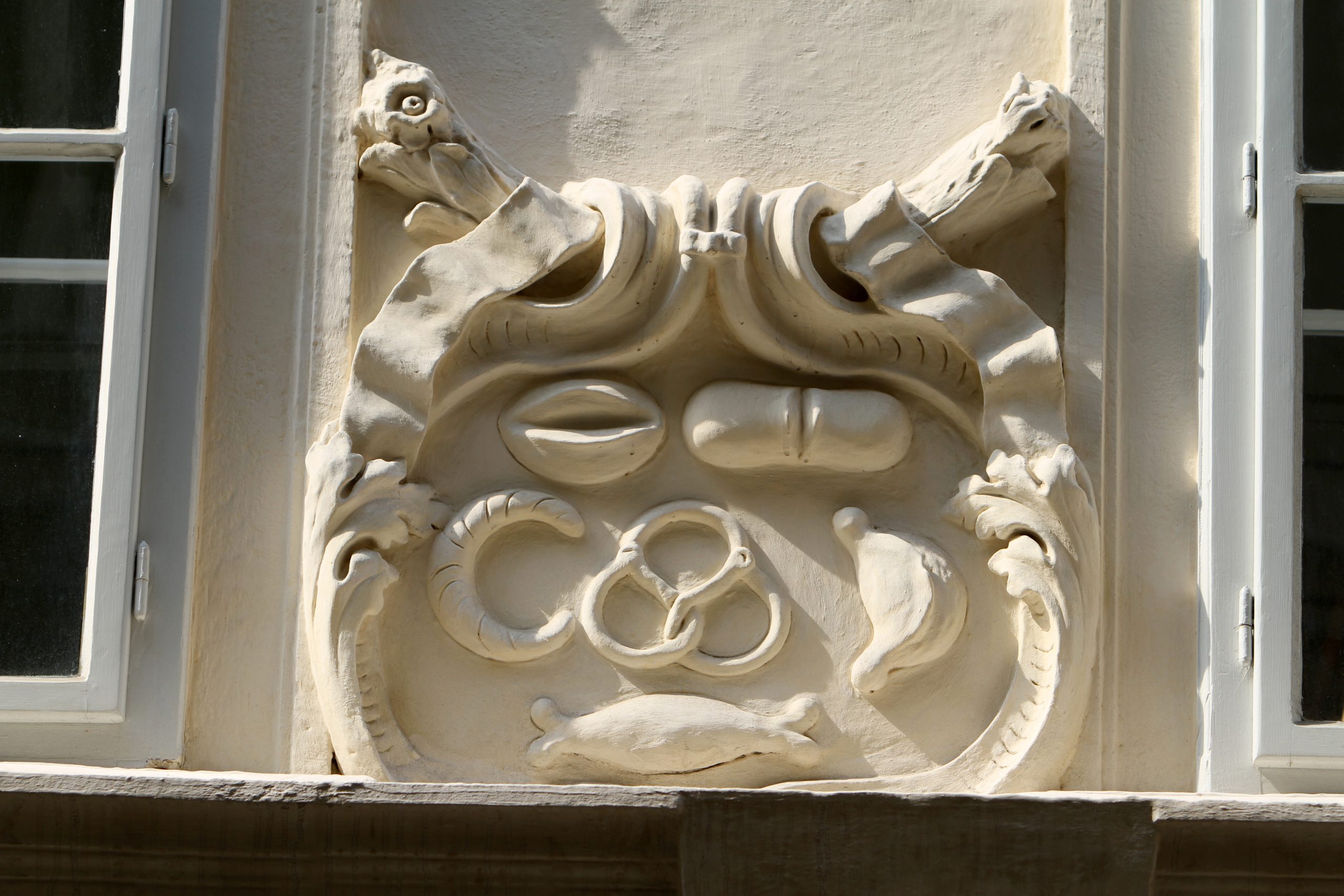 Relieff på Grünangergasse 8 i Wien